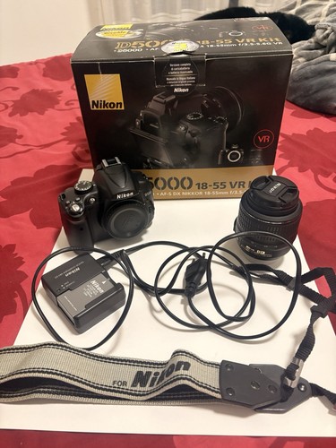 Nikon d5000 kit 55mm - 18-55mm, vr