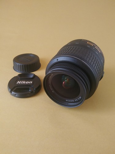 Nikon nikkor 18 55 mm - 18-55,