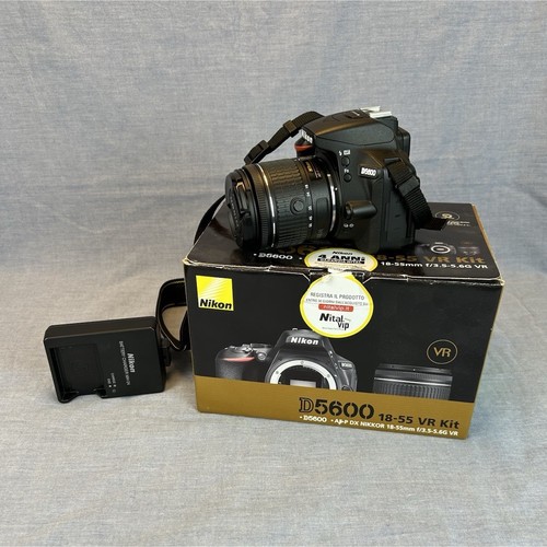 Nikon d5600 2mp - slr, 3,2"